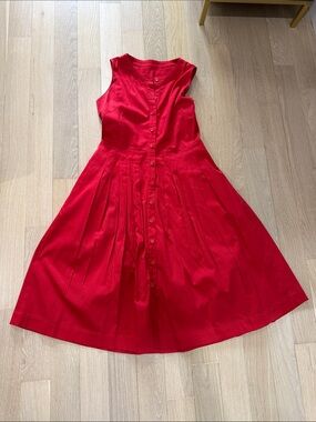 Sleeveless Red Button-Front Women’s Dress